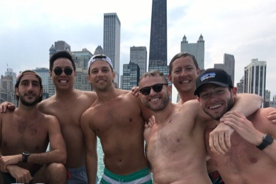 Tailgate The Lake Boat Charters-芝加哥必去景点