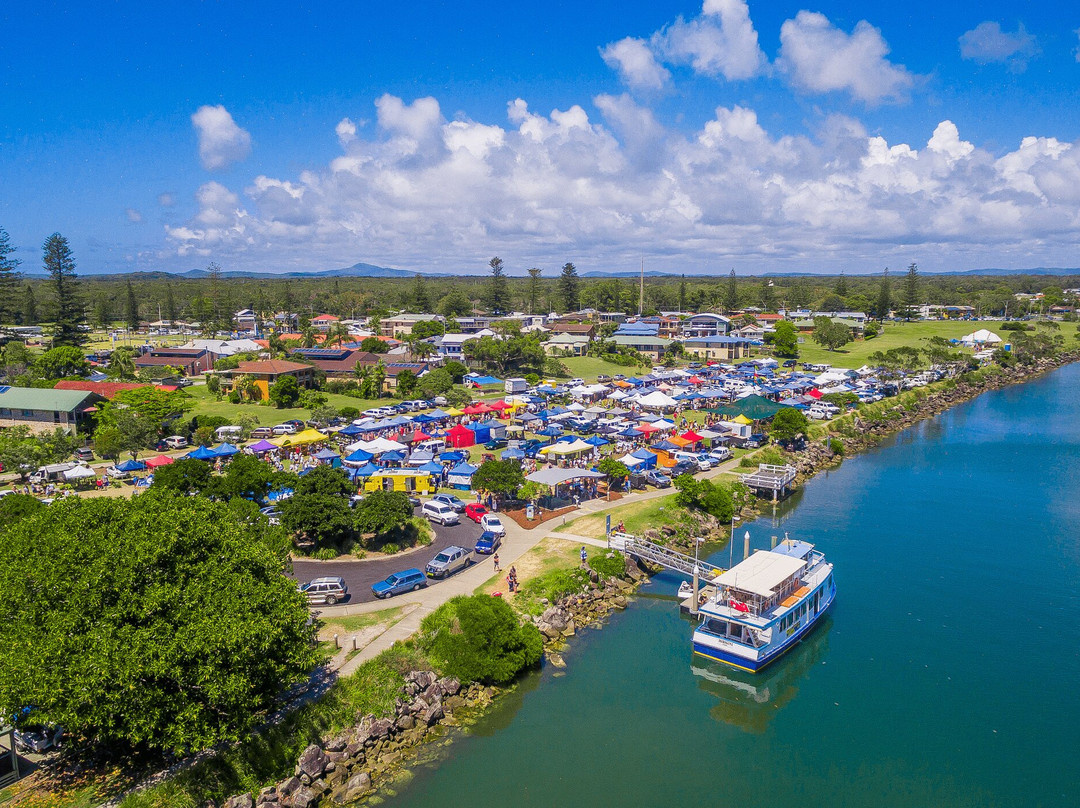 Yamba River Markets景点图片