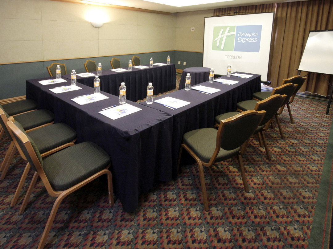 Holiday Inn Express Torreon By IHG主图