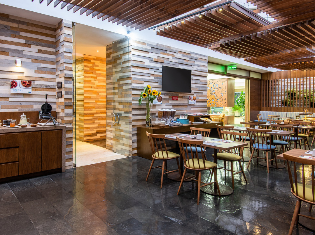Holiday Inn Express 波哥大主图