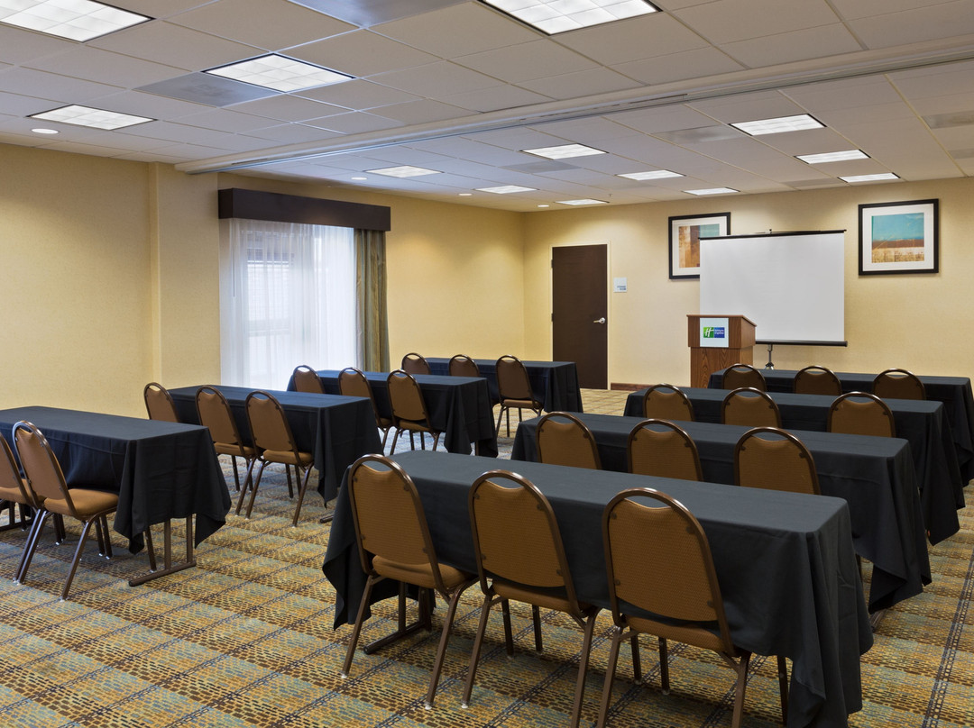 Holiday Inn Express & Suites Moultrie by IHG主图