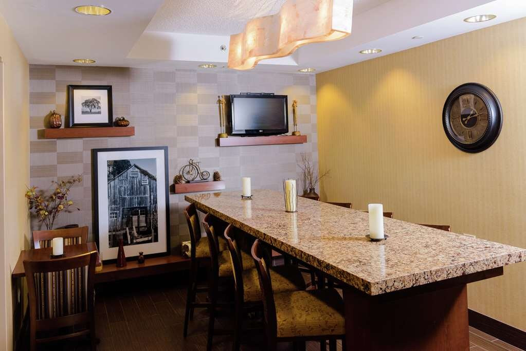 Hampton Inn Eau Claire主图