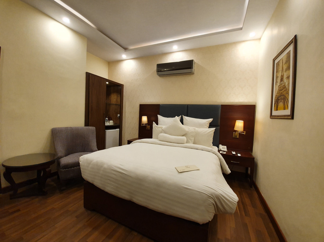 S Chalet Multan主图