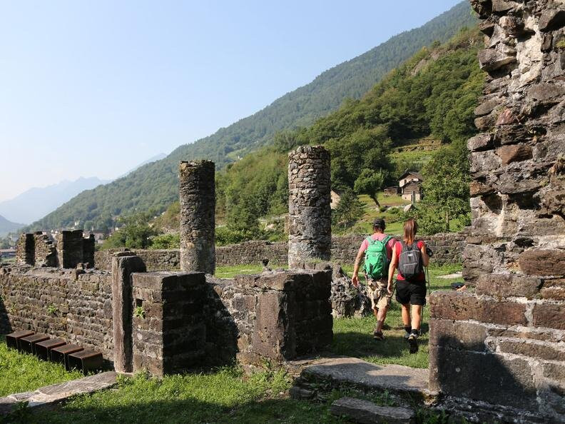 Castello Di Serravalle-Semione必去景点