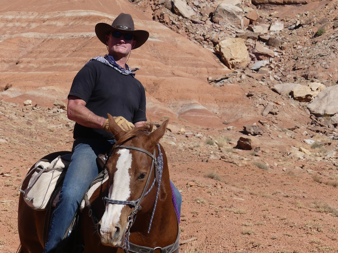 Hondoo Rivers and Trails-托里必去景点