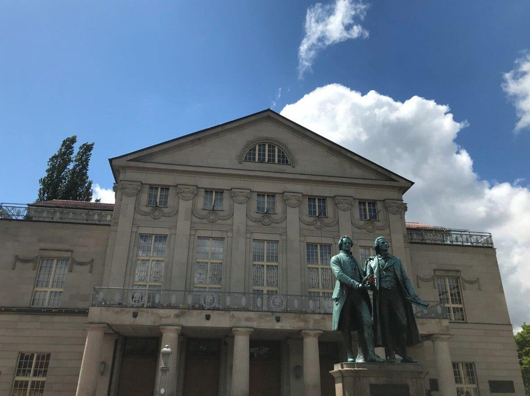 Goethe Schiller Denkmal-魏玛必去景点