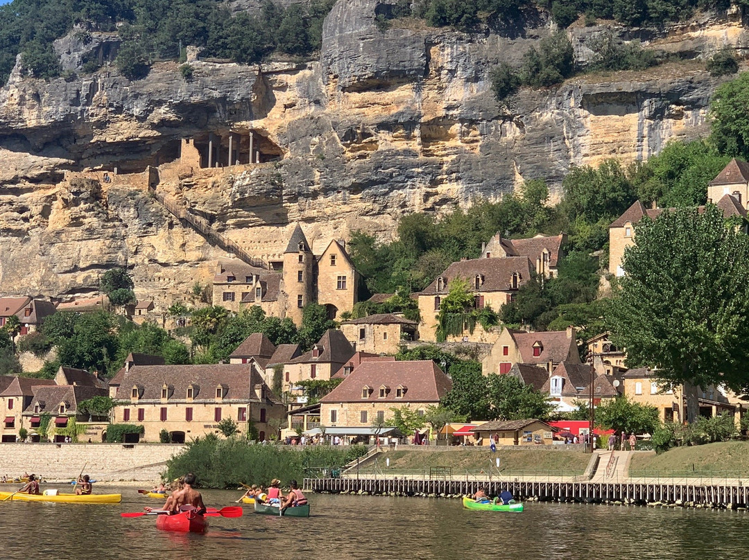 Canoes Butterfly景点图片