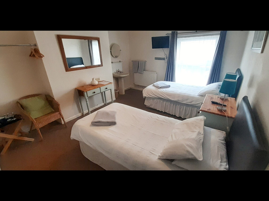 Admiral Blake Guest House主图