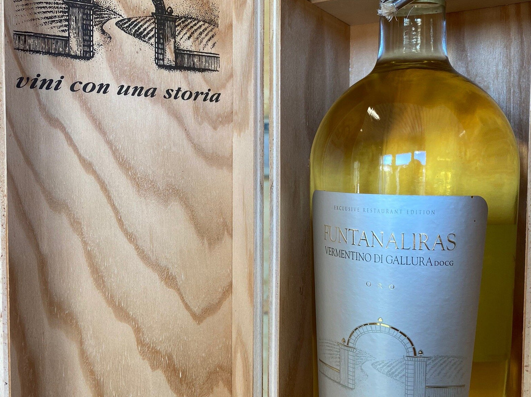 Cantina sociale del vermentino di monti-Monti必去景点