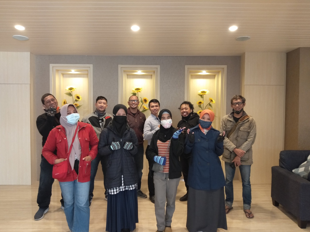 Front One Harvest Hotel Wonosobo