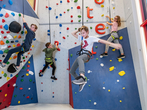 扎奥岑湖中央酒店主图