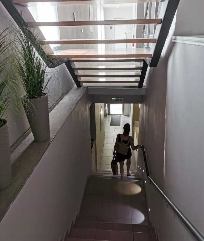 Apartments & Rooms Preelook主图