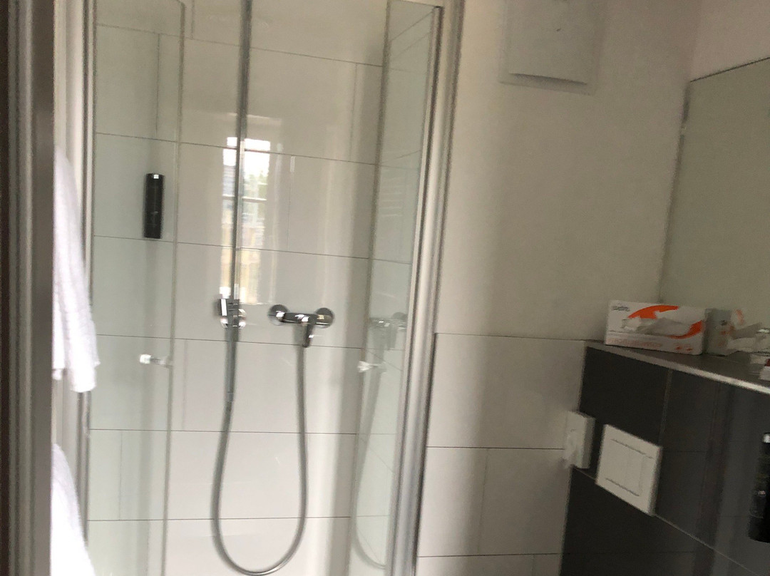 Von Korff's Rest & Relax Hotel主图