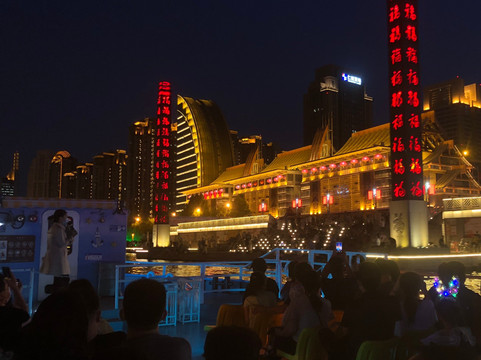 天津海河游览船-天津市必去景点