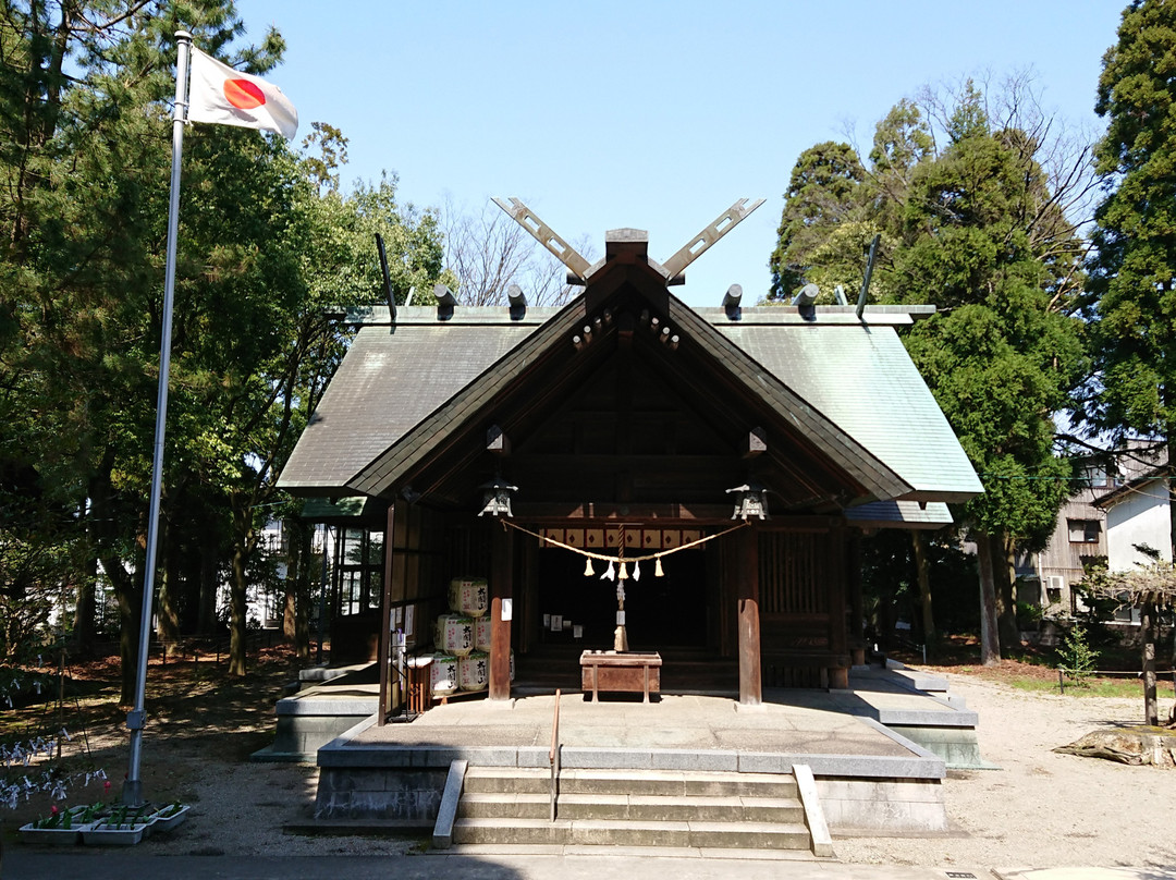 Jussha Okami Shrine景点图片