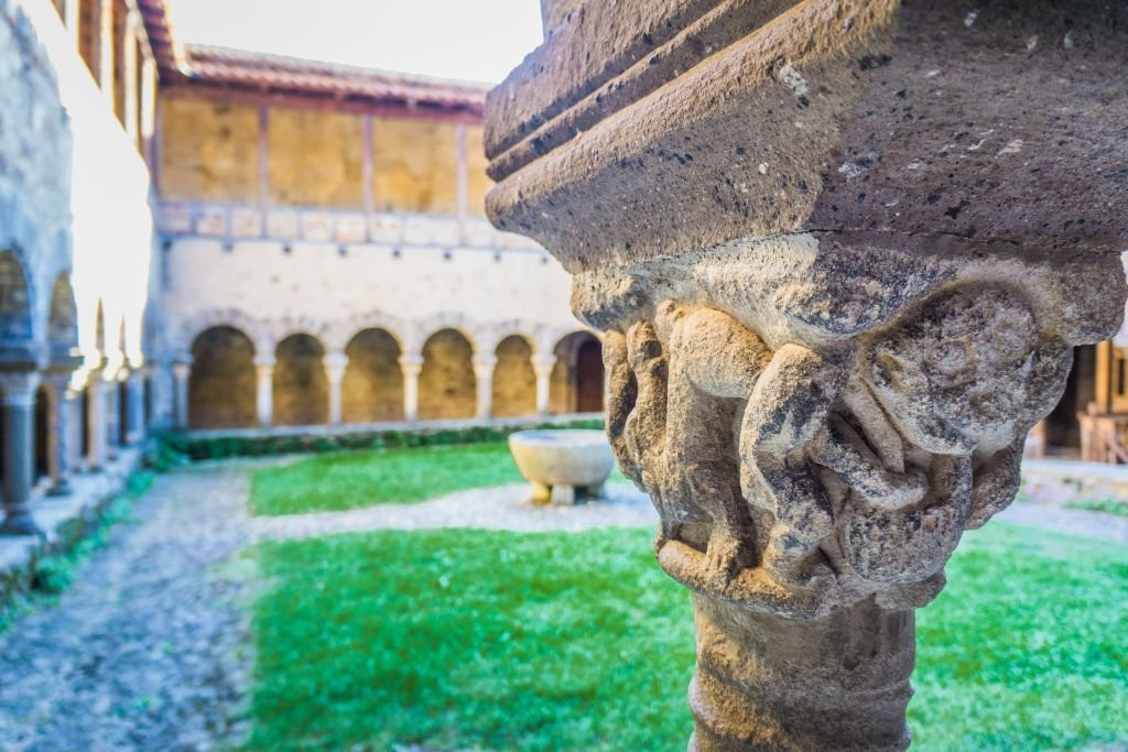 Abbaye de Lavaudieu-Lavaudieu必去景点