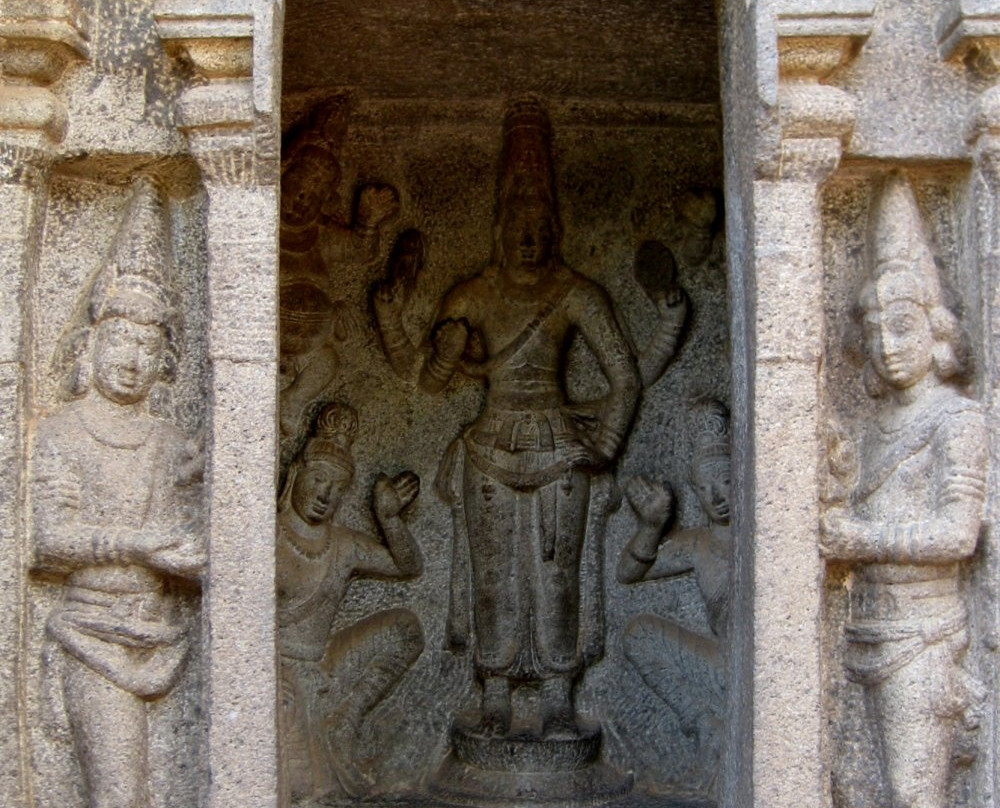 Trimurti Cave景点图片