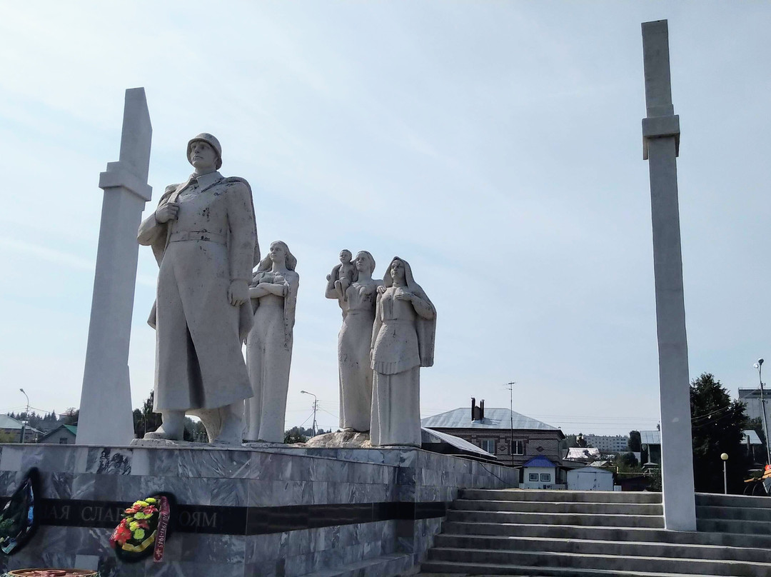 Monument to the Warriors-Dyurtyulintsy who died in the Second World War