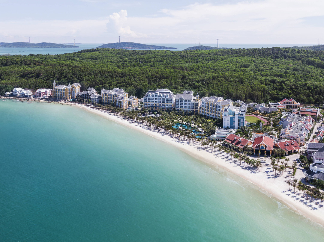 JW Marriott Phu Quoc Emerald Bay Resort & Spa主图