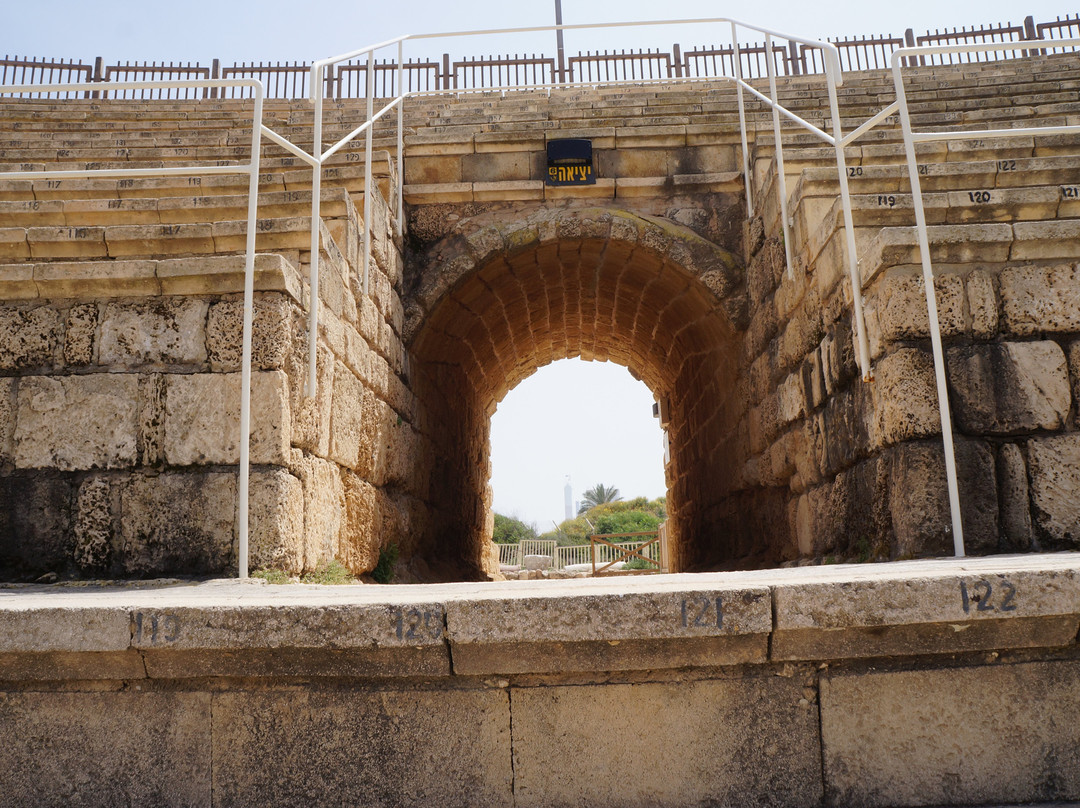 Theatre at Caesarea National Park-凯撒利亚必去景点