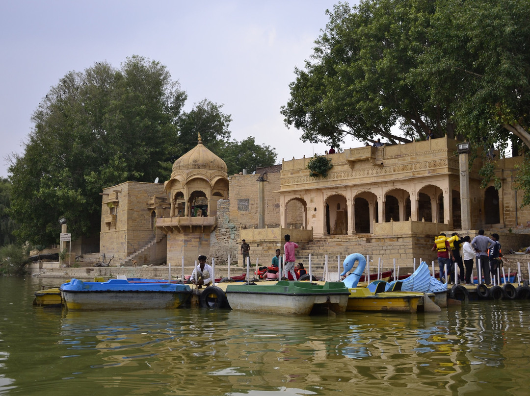 Tilon Ki Pol-杰伊瑟尔梅尔必去景点