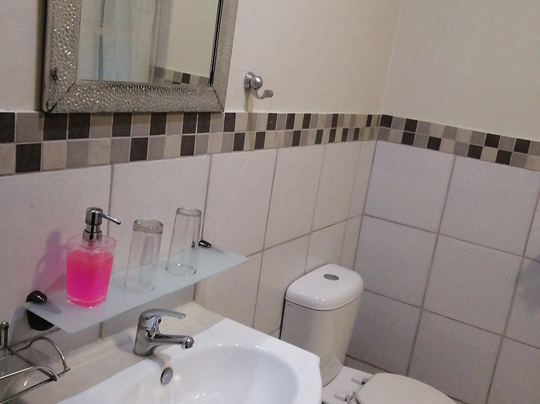 Tranquil Guest House主图