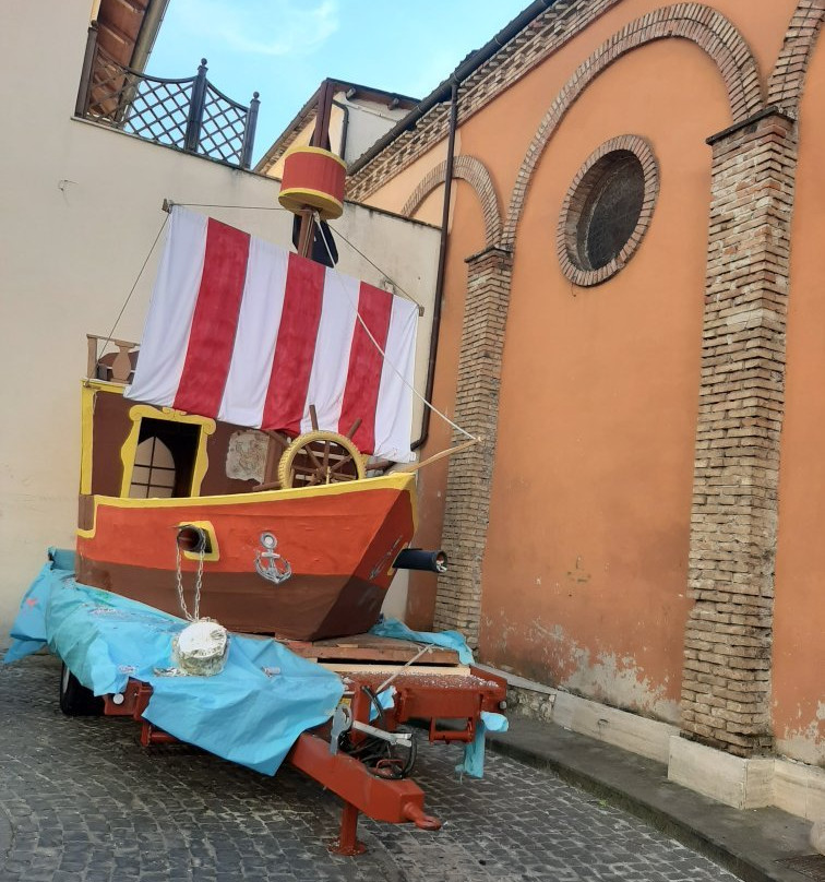Chiesa della Madonna del Rosario-Roviano必去景点