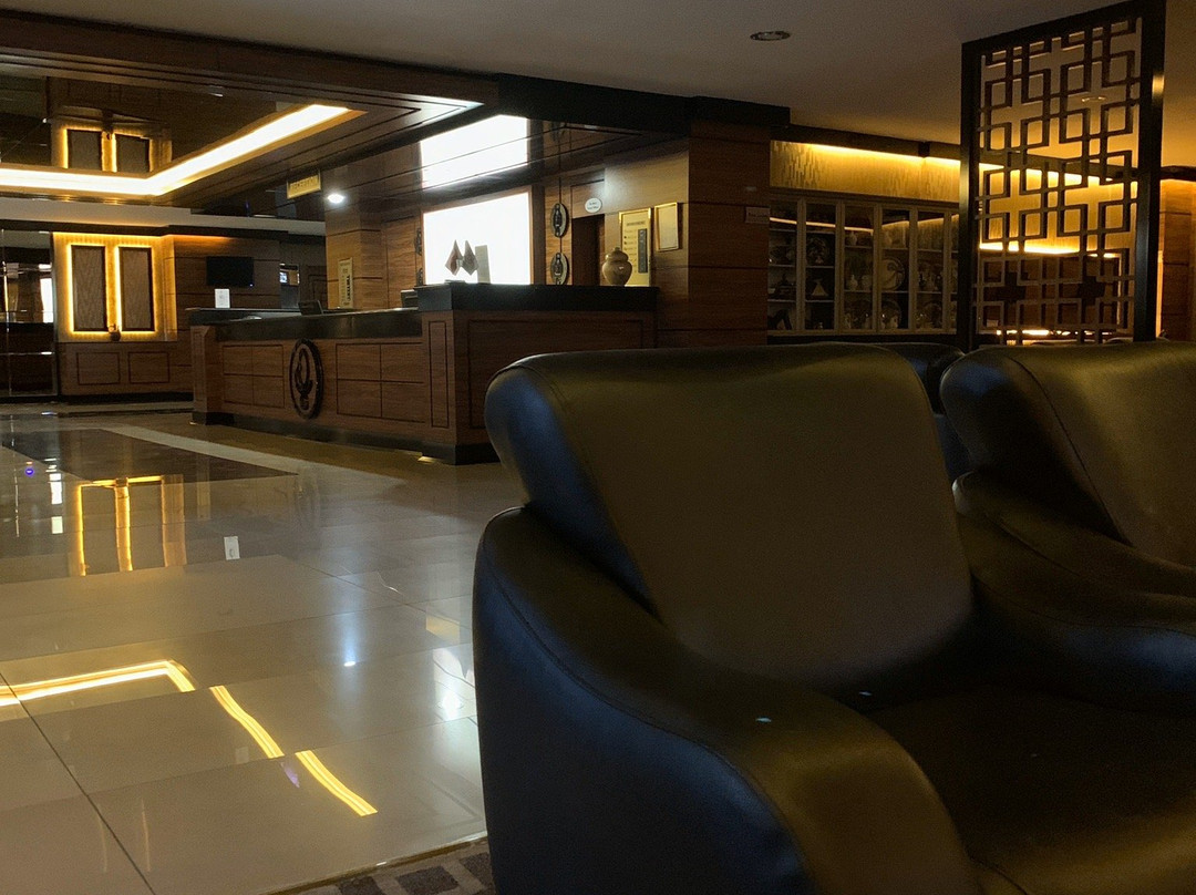 Grand Cali Hotel主图