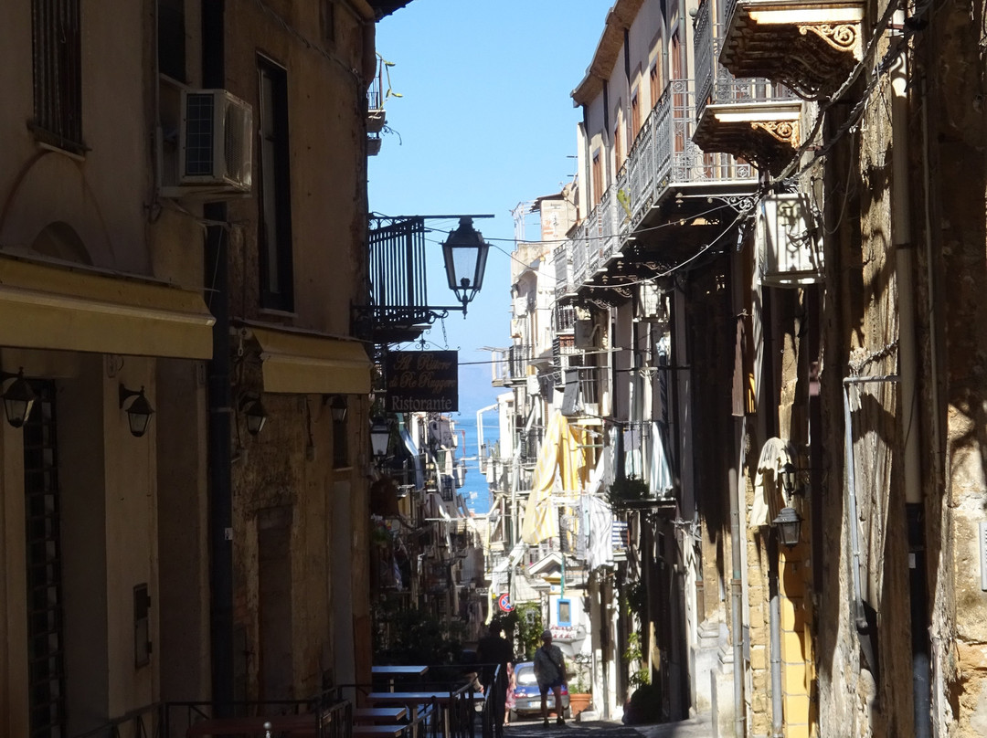 Corso Ruggero-切法卢必去景点