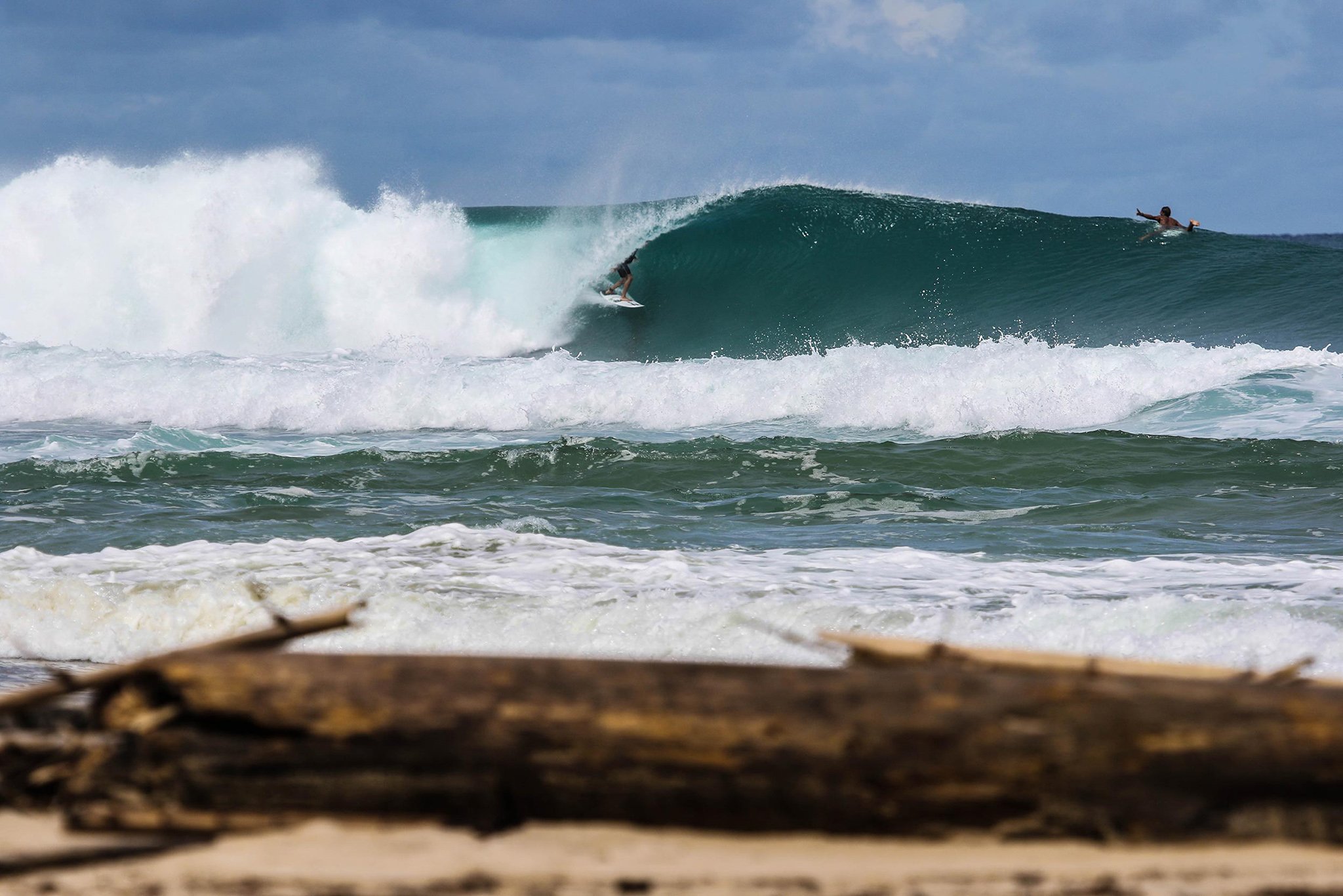 Aura Surf Resort-官方
