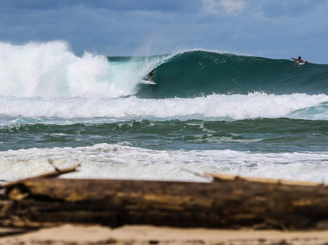 Pulau Simeulue酒店住宿-Aura Surf Resort