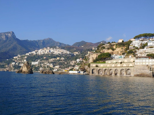 Amalfi Love Boat Charter-萨勒诺必去景点