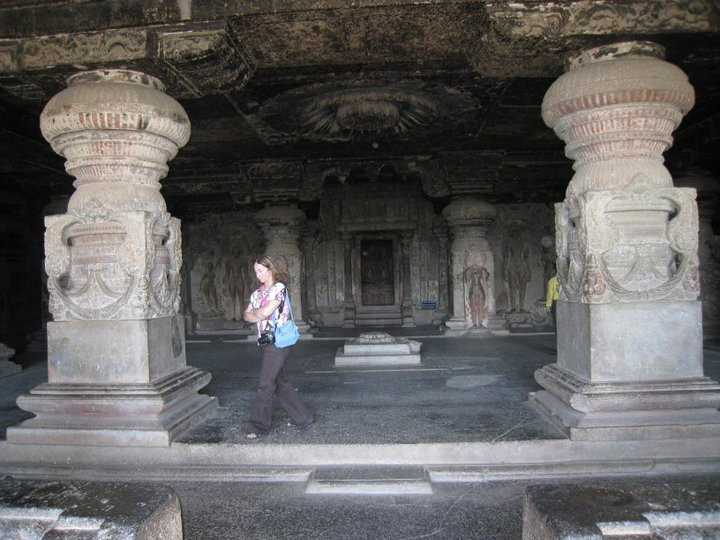 Jain Temple in Ellora caves景点图片