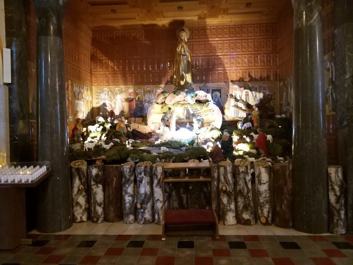 St. Martin's Parish Church-布莱德必去景点