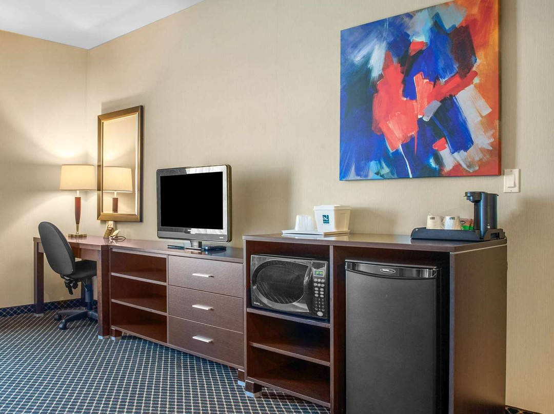 Quality Inn & Suites主图