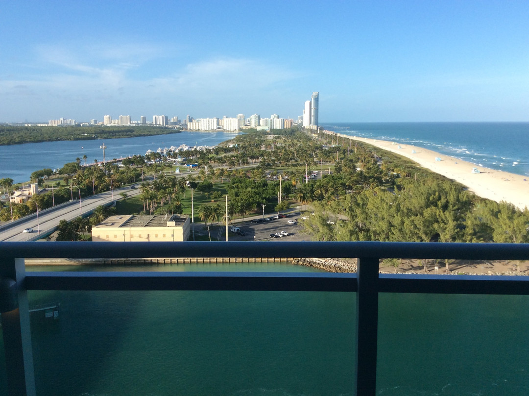 The Ritz - Carlton Bal Harbour, Miami主图
