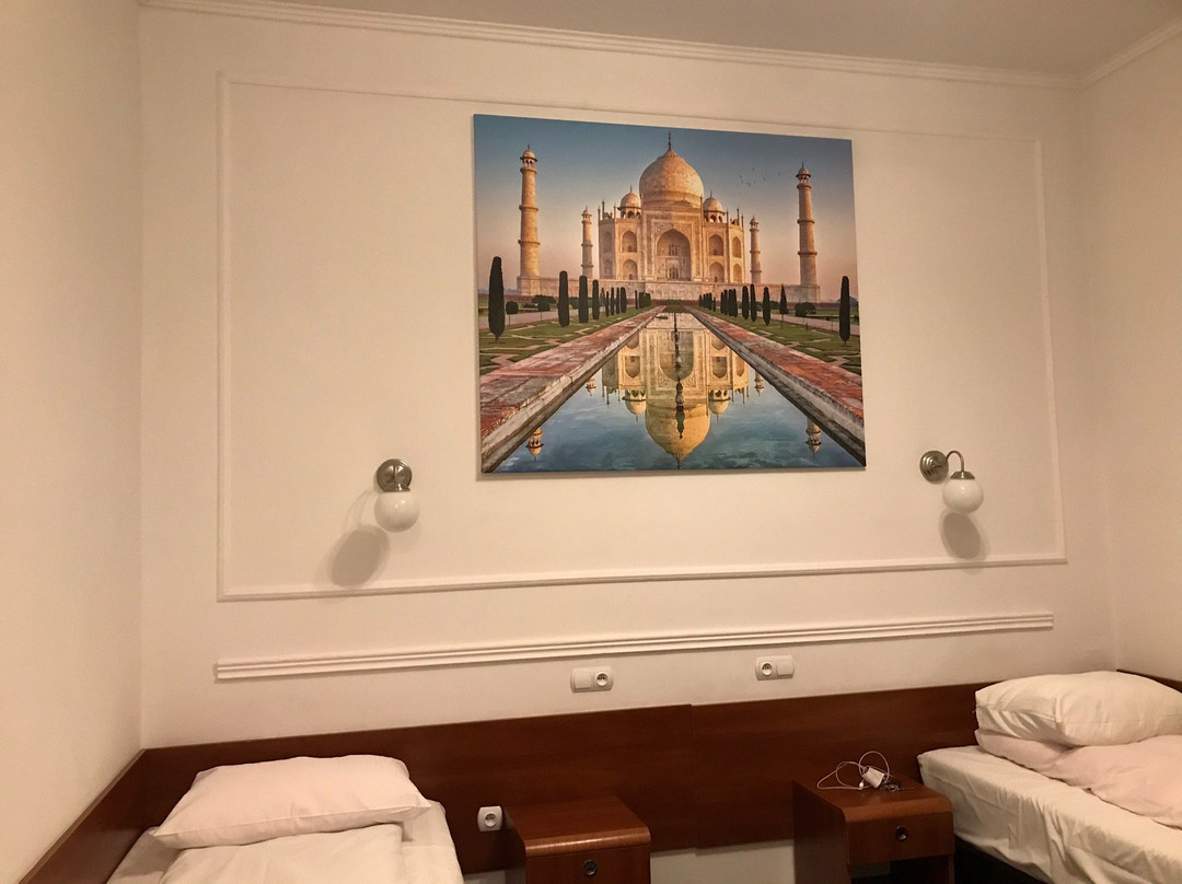 Granada Hotel主图