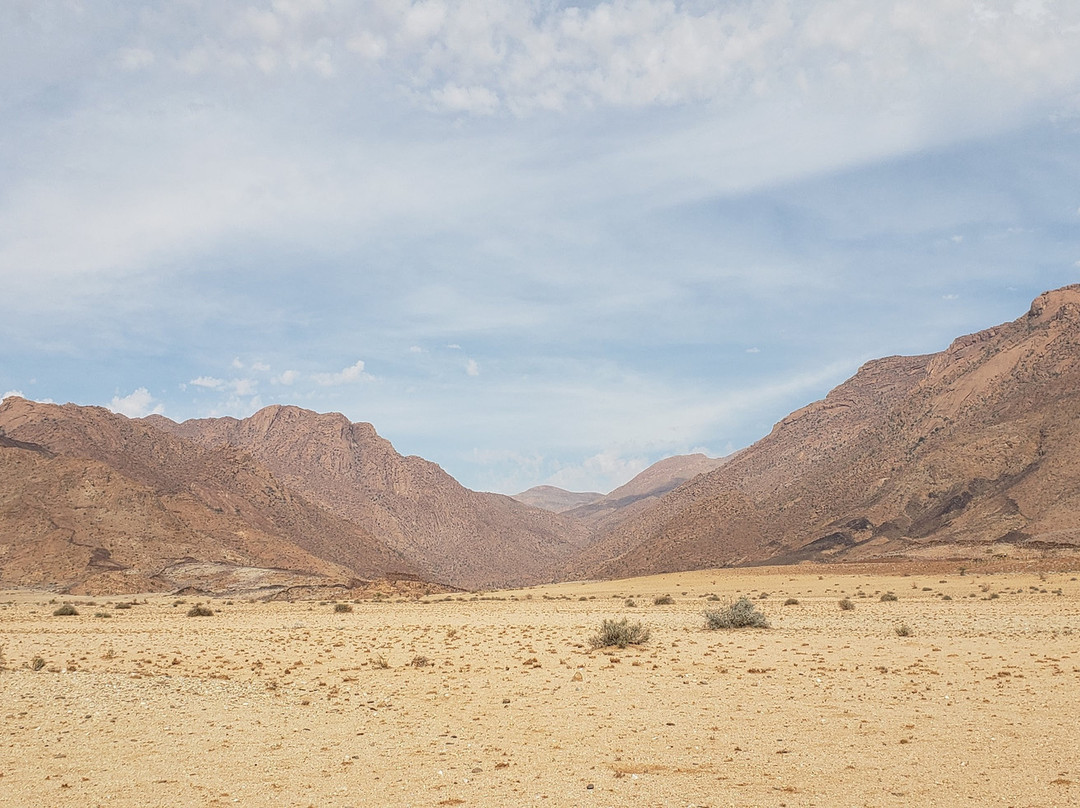 Brandberg Mountain-达马拉兰必去景点