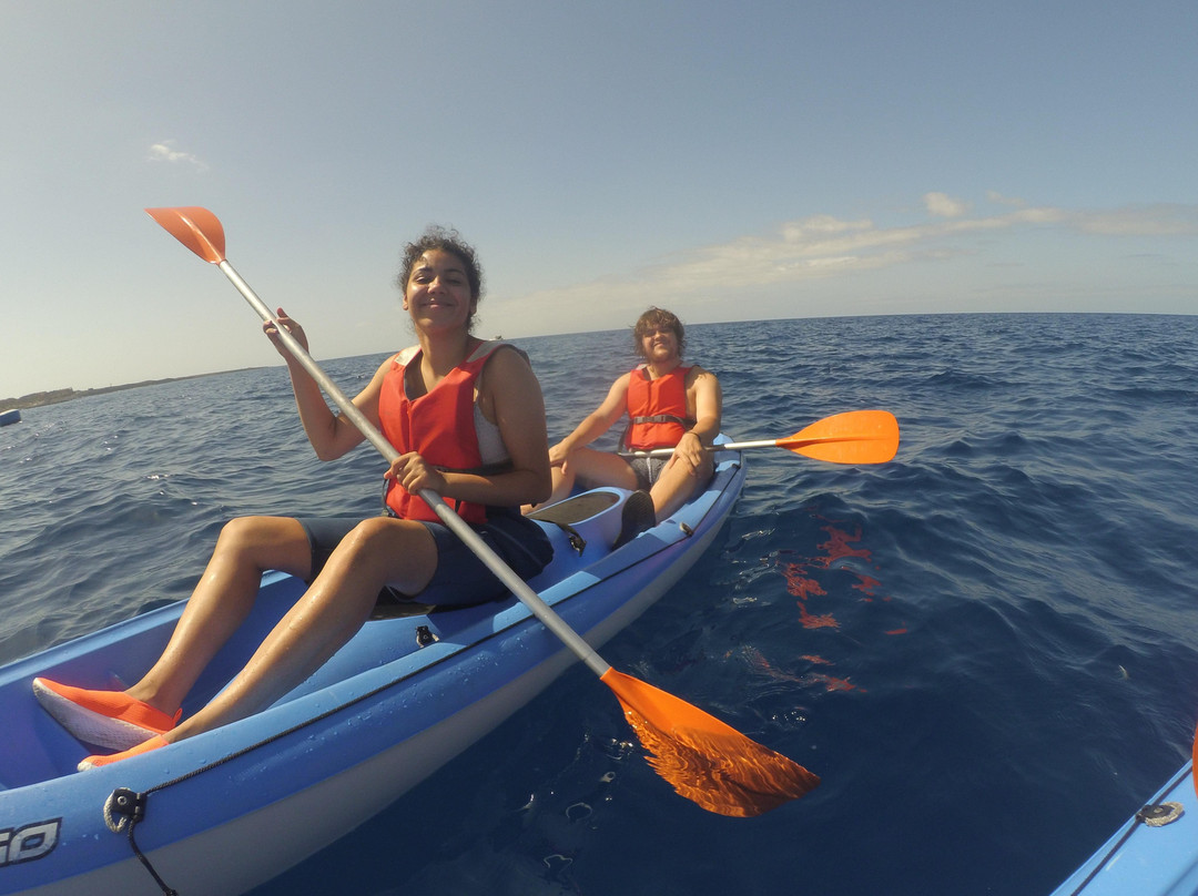 Kayaking Atlantis景点图片