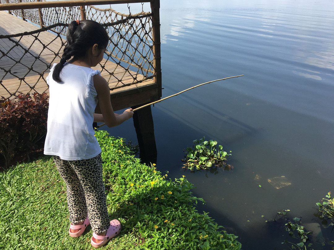 库马拉孔湖畔度假村主图