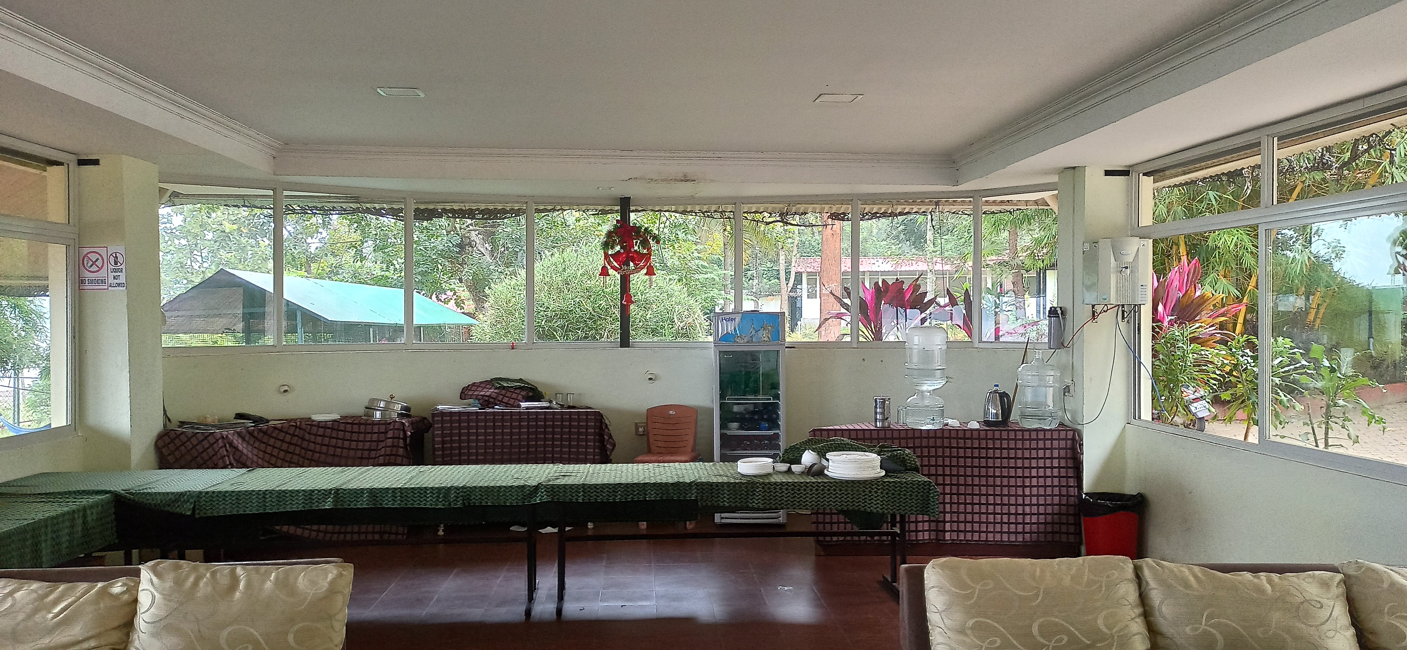 Coorg Lagoon Backwater Stay-餐饮