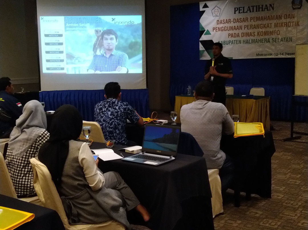 皇家丽晶酒店主图