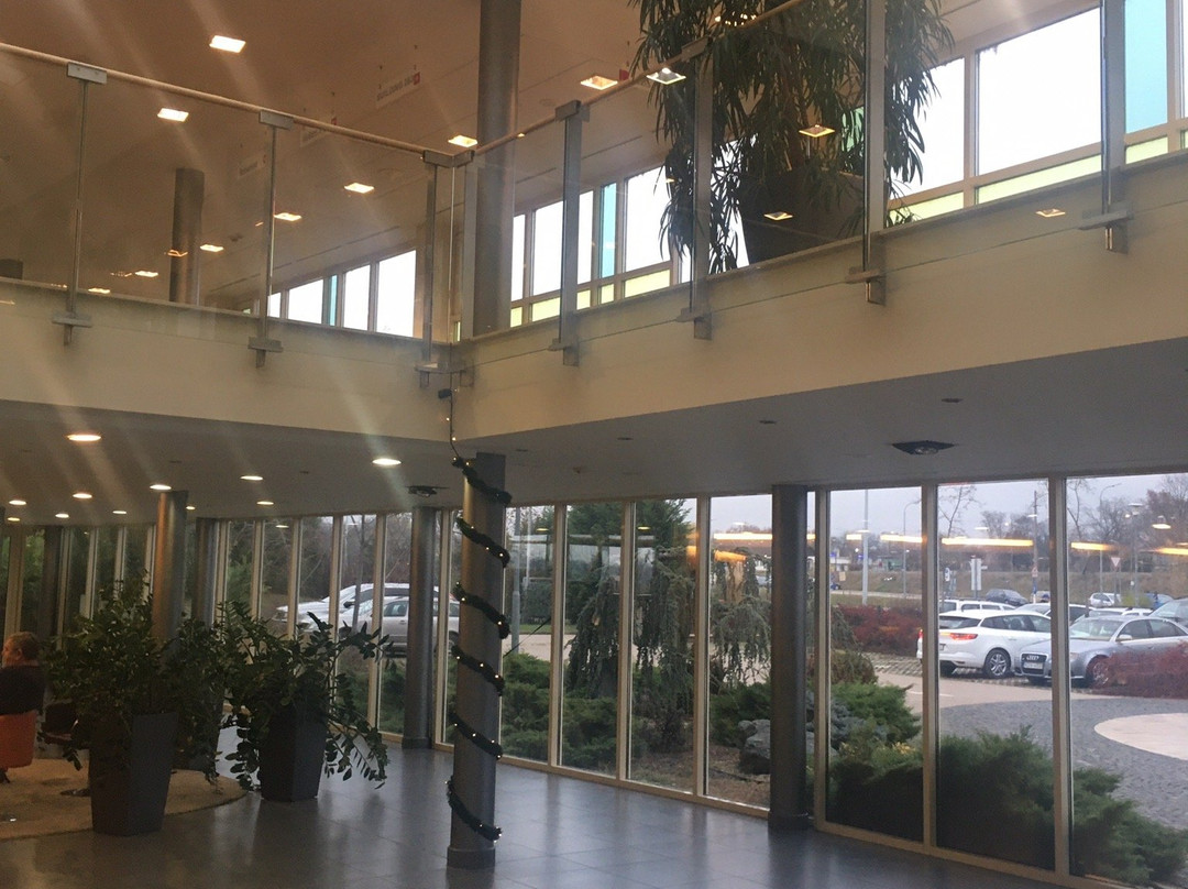 维尔伦斯温泉度假酒店主图