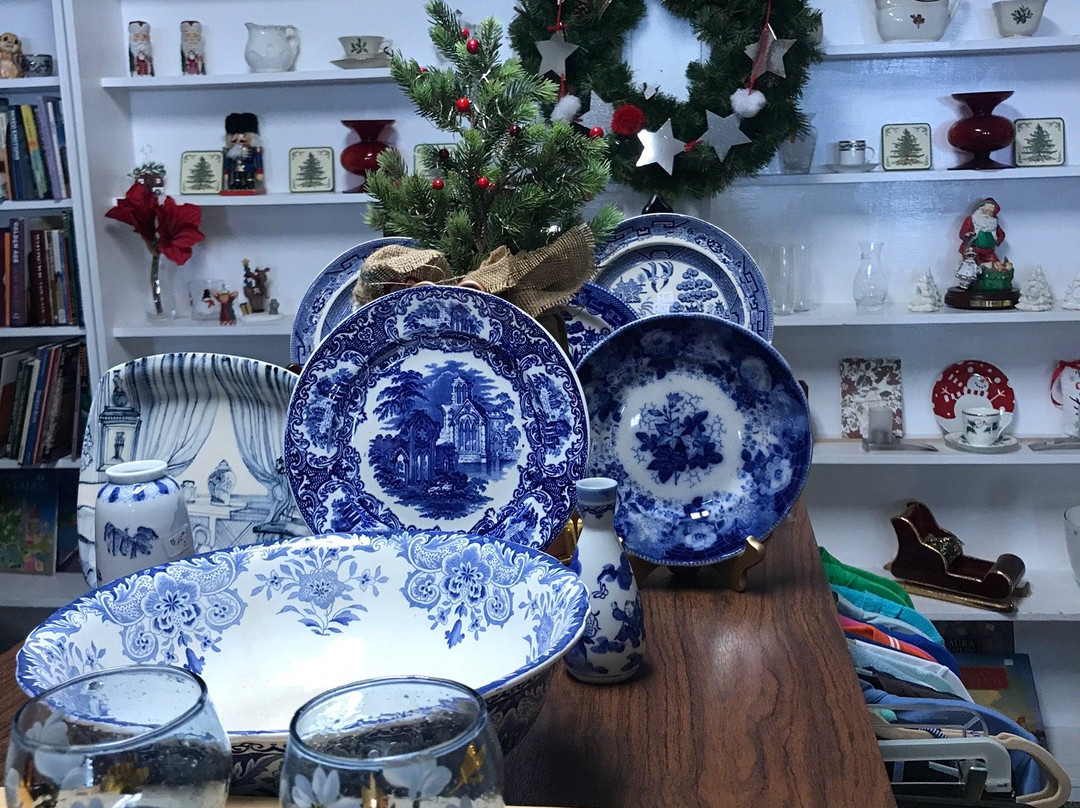 Tiburon Thrift Shop景点图片