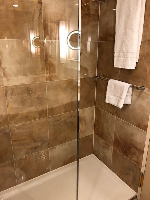 居特斯洛公园酒店主图