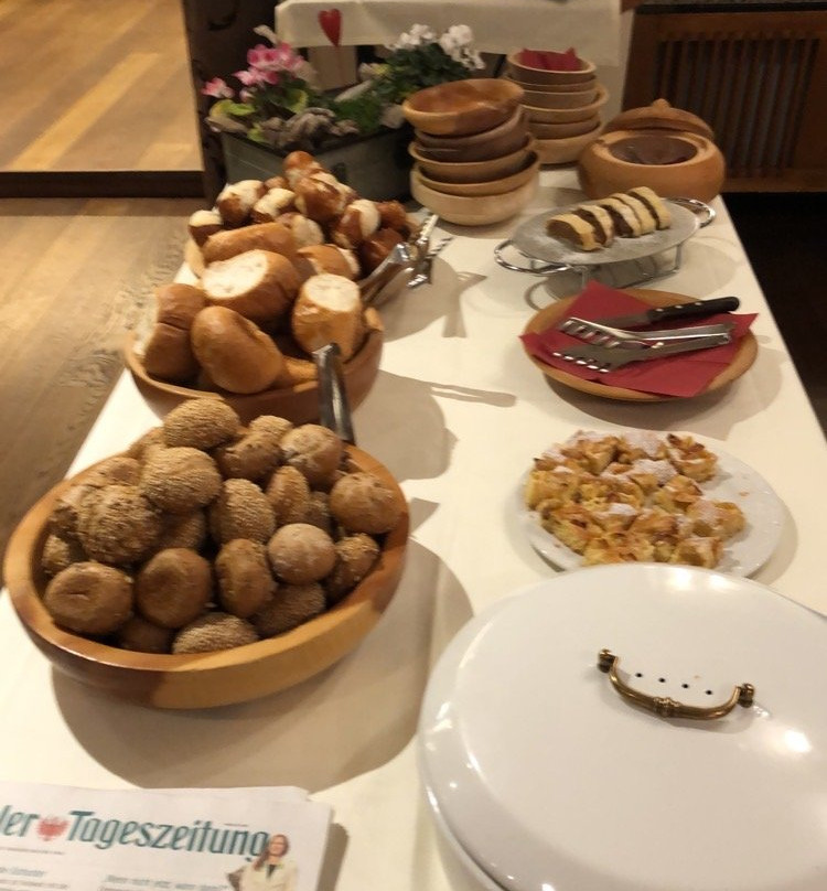 Hotel Krone Tirol主图