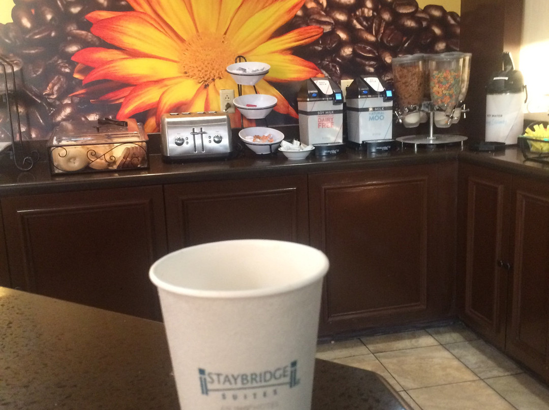 Staybridge Suites Wichita By IHG主图