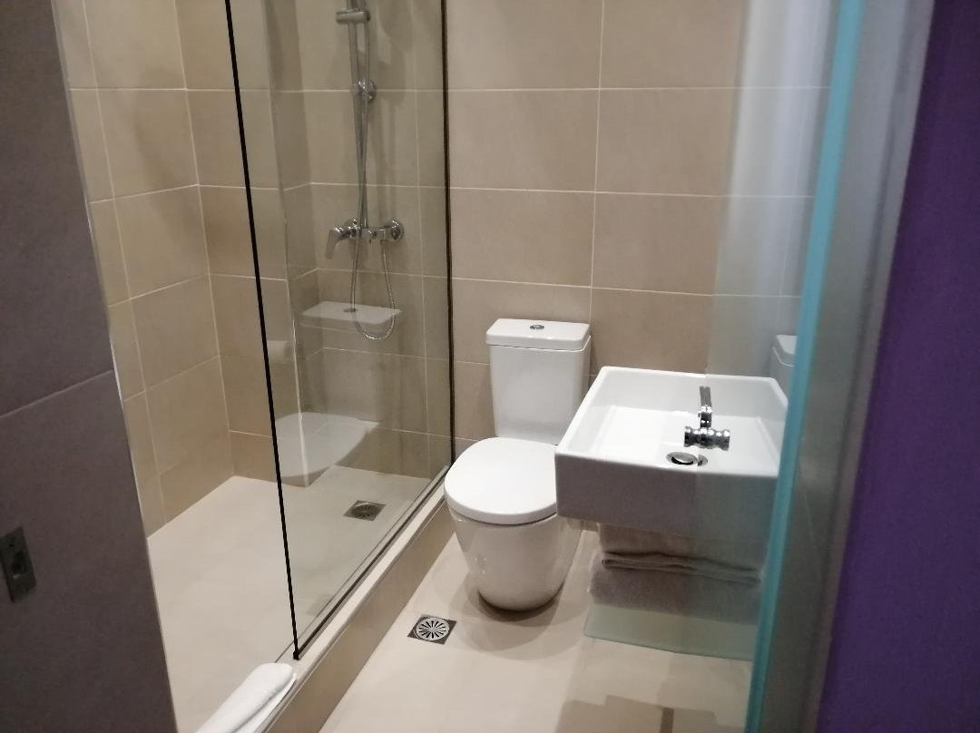 Waterlily Hotel主图