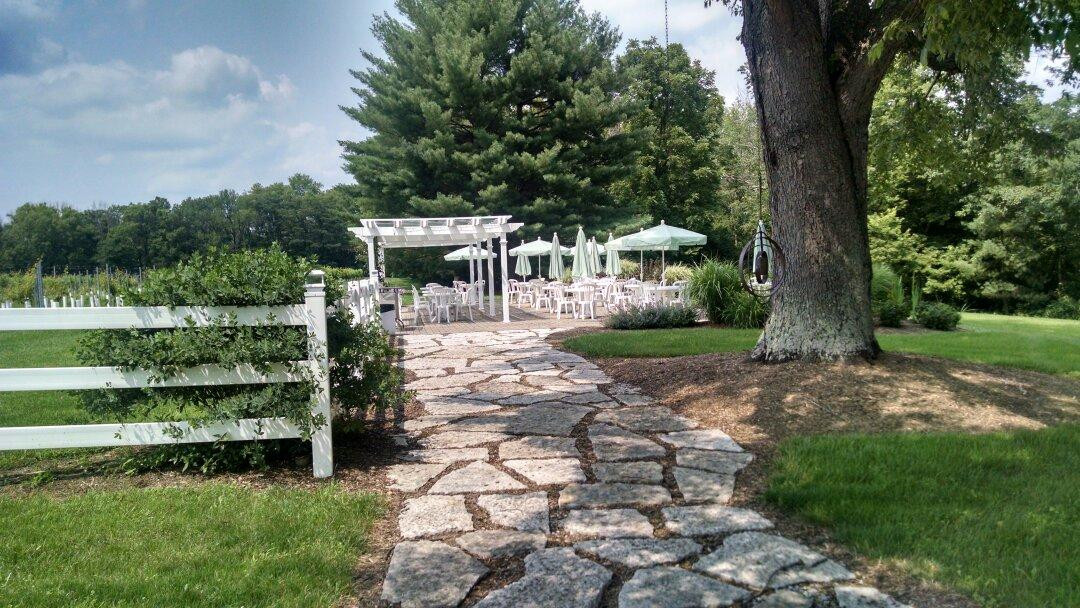 Bethel旅游景点-Harmony Hill Vineyards & Estate Winery