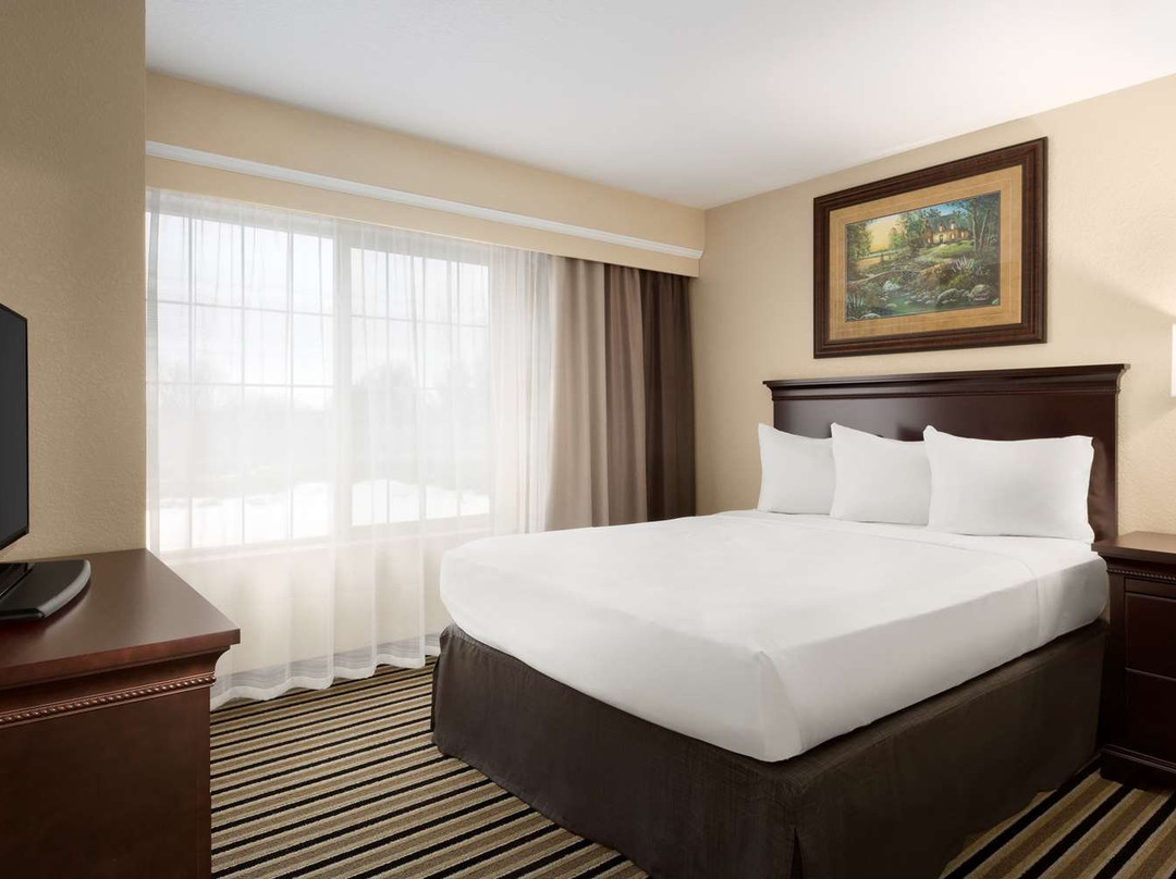 Country Inn & Suites by Radisson, Little Falls, MN主图
